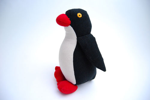 �y���M������